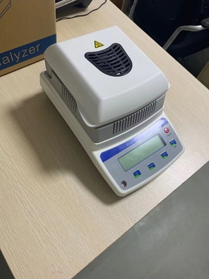 ハロゲン加熱湿度検査器 DH-60